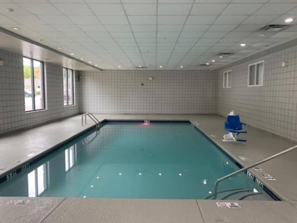 Perez Pools LLC