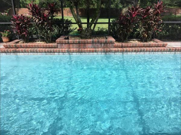 B & L Pool Resurfacing