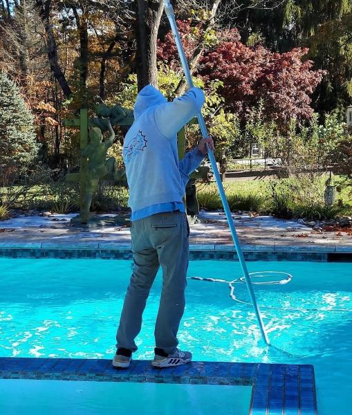 Mer-Man Swimming Pool Services